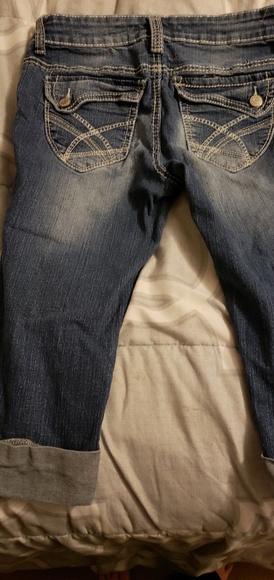 Capris - Picture 2 of 2